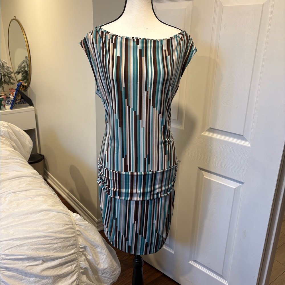 BCBGMAXAZRIA Y2K Ruched Stretch Midi Dress Large Blue Brown Stripe